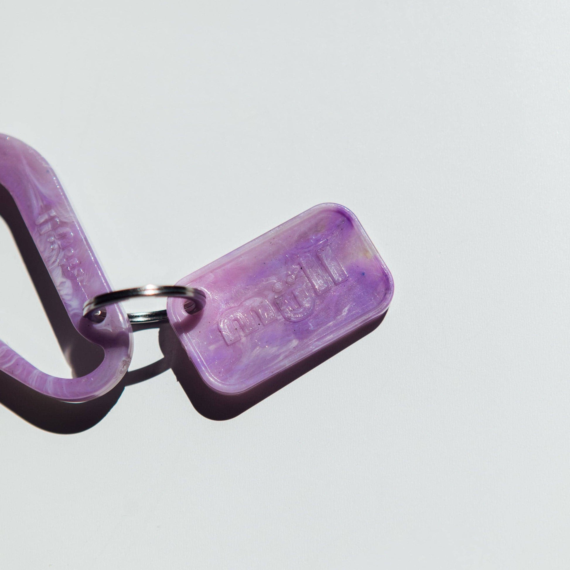 Calpol Carabiner