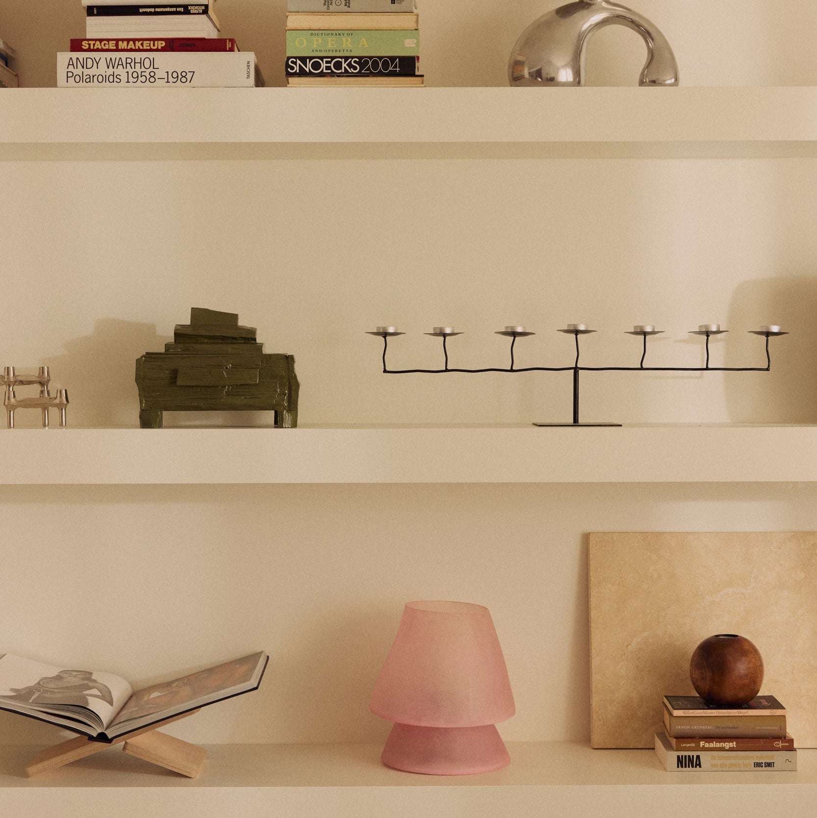HKLIVING Glassfibre Table Lamp in Blush, available at mooch-y design store Cardiff