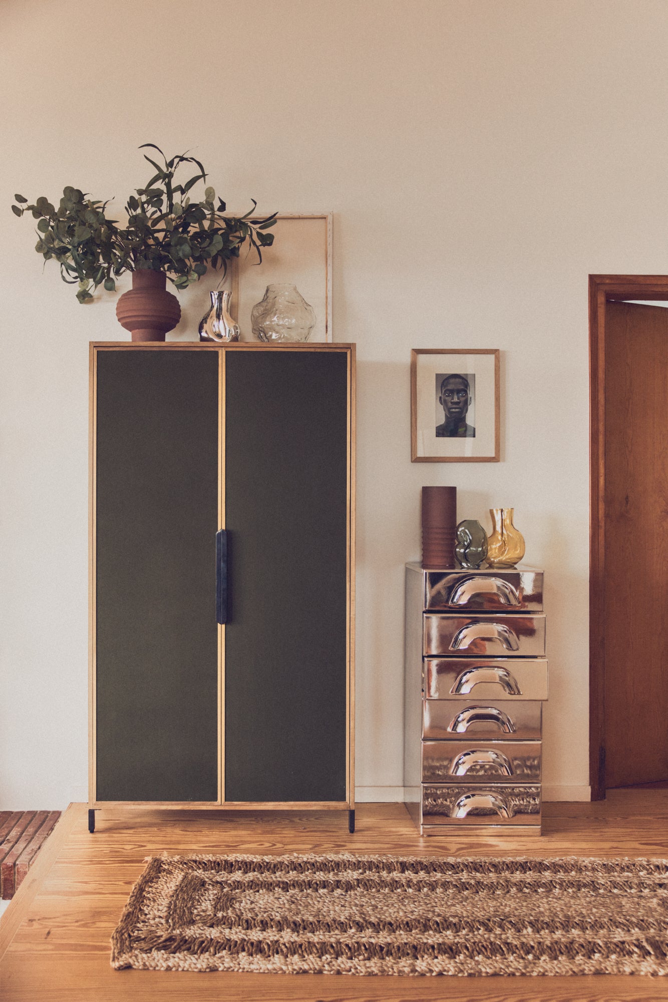 Gleam Glass Vase, Small, Olive