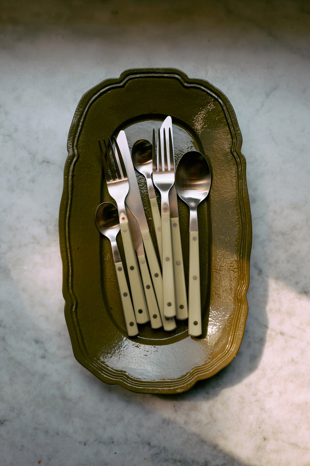 New Classics Serving Tray, Olive