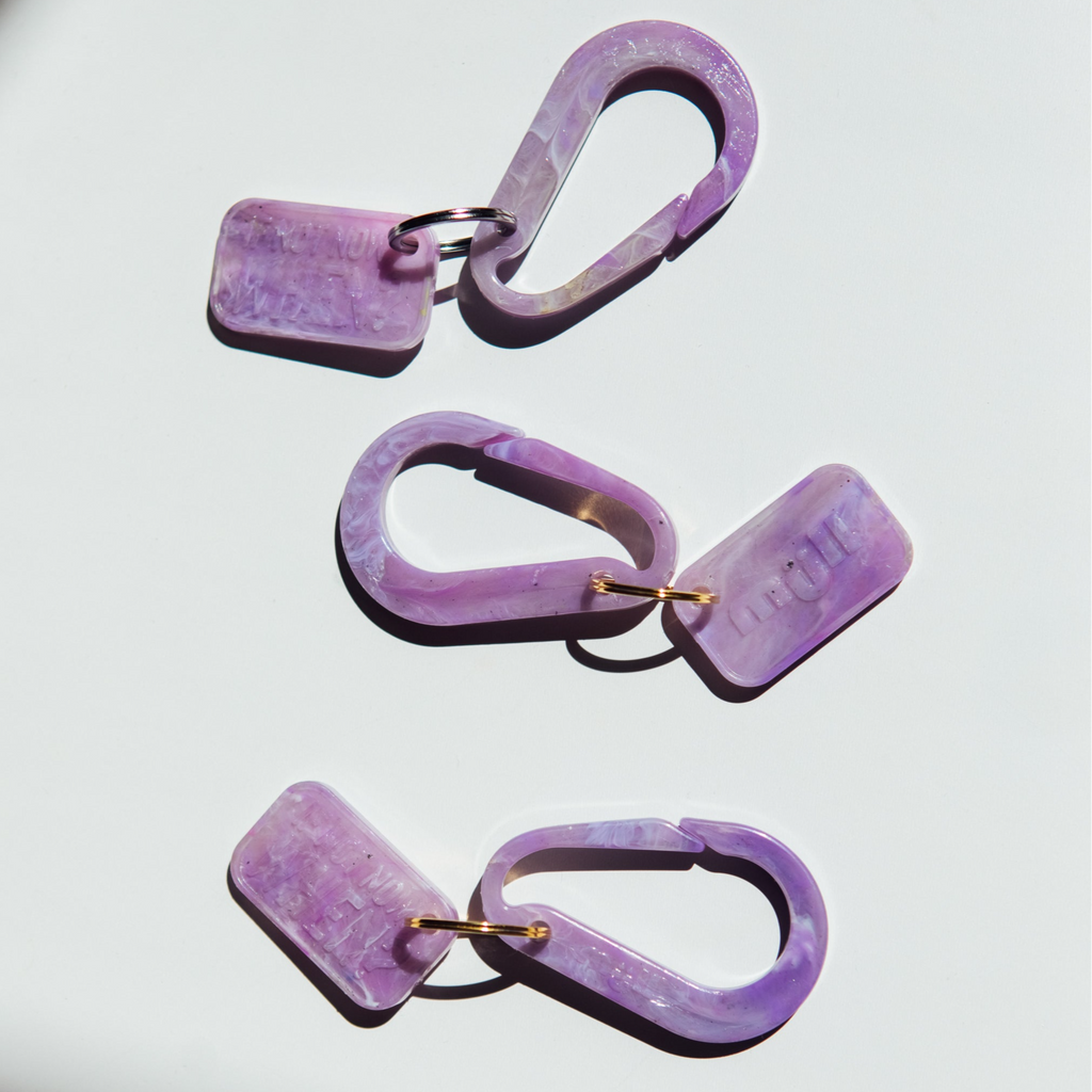 Calpol Carabiner